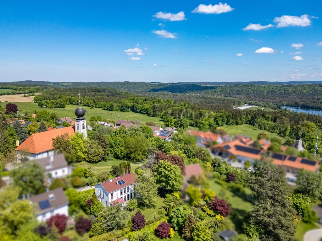 2025_05_10_Kirchenleite_300dpi-2 Expose-315 | Feinwerk Immobilien
