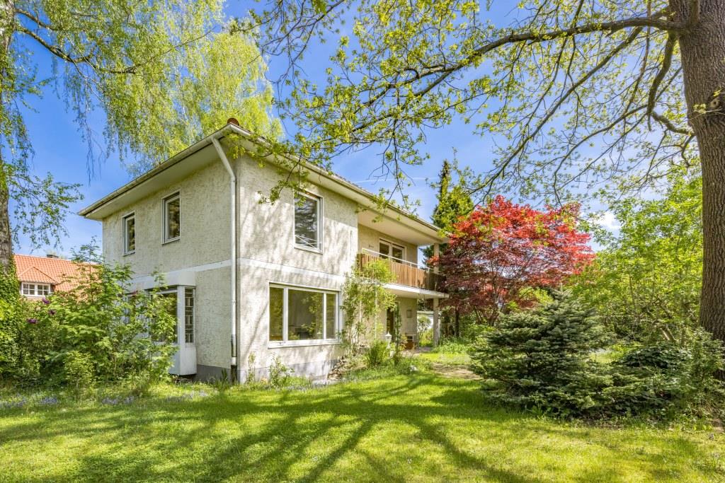 Feinwerk-Immobilien-Riemerling-1